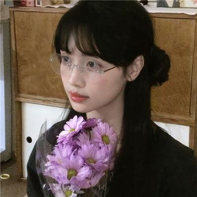 玻璃牢房